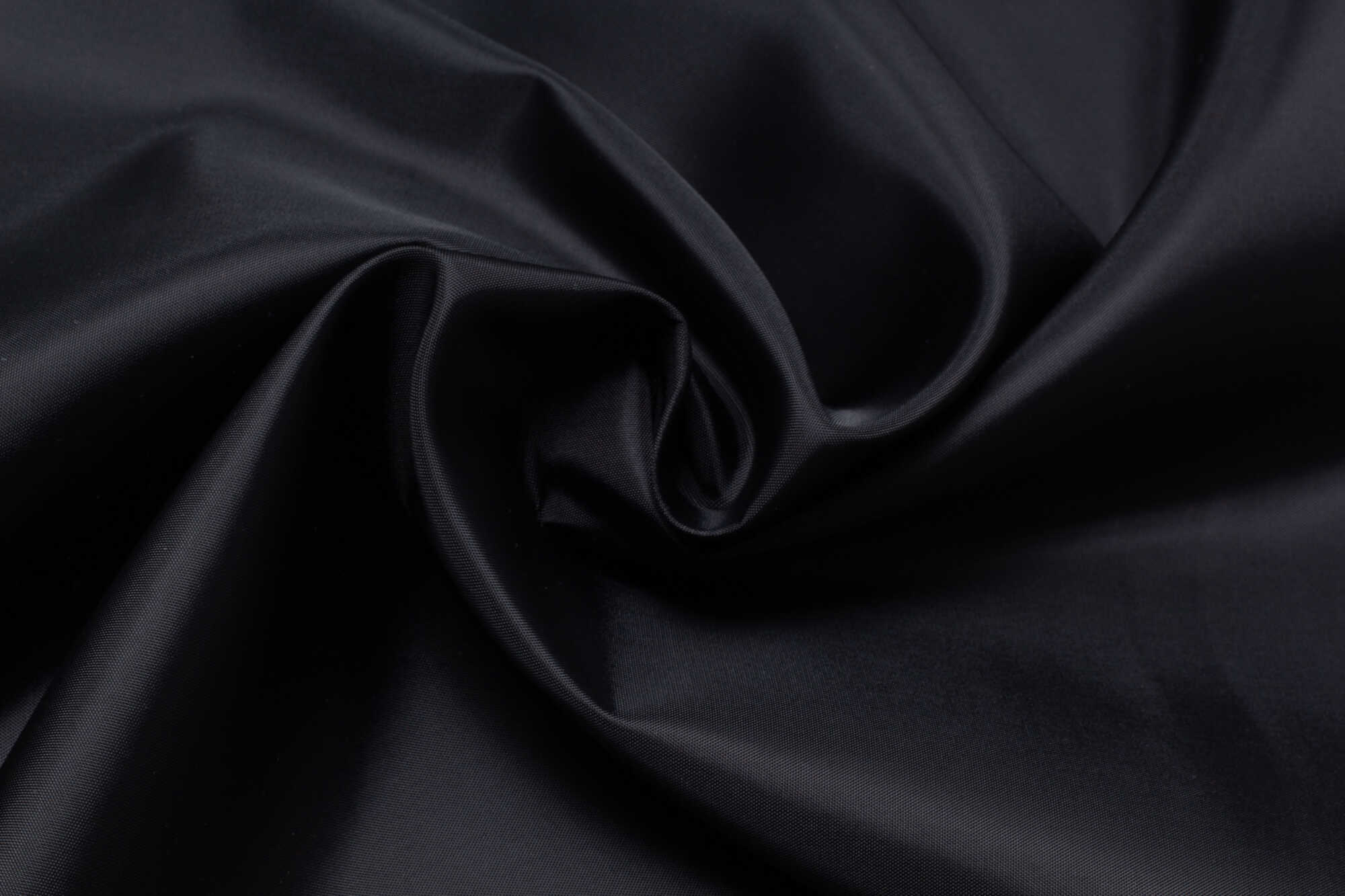 Подкладка полиэстровая 190T TAFFETA Черный #6000