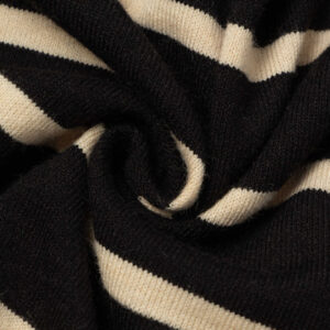 BLACK/MILK